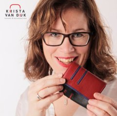 kristas-leren-creditcard-hoesje-zwart-rood-paars-leer.jpg