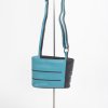 Kristas luxe leren schoudertas zwart turquoise met verstelbare schouderband en mooie voering met rit