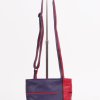 leren tas met rits in felrood en paars leer dutch design van Krista van DIjk.jpg