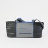 Helsinki long leren tas met korte schouderband grote opening lichte voering, vakje voor je mobiel en ritsvakken in donkergrijs grijs blauw.JPG