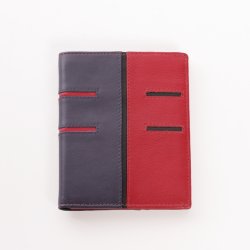 rode leren portemonnee met paars en zwart streepje van Krista van Dijk.jpg